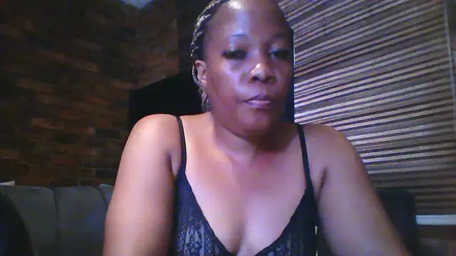 DIRTYTALKINQUEEN online show from January 16, 2026, 6:50 am