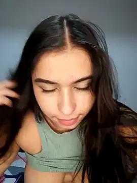 Snapshot of walker_leah7 chatting on February 10, 2025, 6:31 am walker leah7 online show from February 10, 2025, 6:31 am