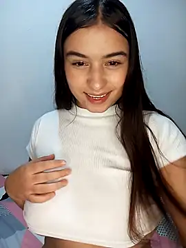 Snapshot of walker_leah7 chatting on March 4, 2025, 12:50 am walker leah7 online show from March 4, 2025, 12:50 am