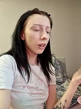 Snapshot of _Alice_0-0 chatting on May 9, 2026, 11:15 am Alice 0-0 online show from May 9, 2026, 11:15 am