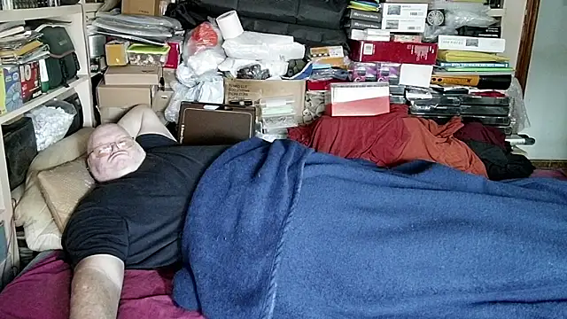 hadeszeuss2 online show from January 21, 2025, 2:48 pm