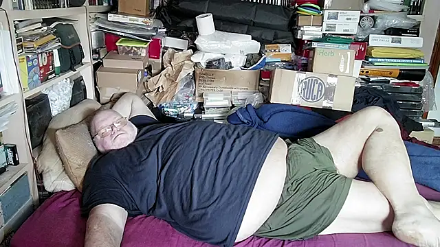 hadeszeuss2 online show from January 26, 2025, 2:52 pm