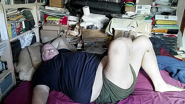 hadeszeuss2 online show from January 30, 2025, 2:36 pm