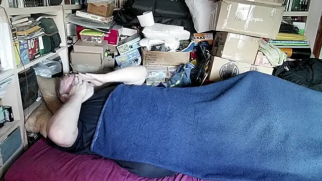 hadeszeuss2 online show from February 11, 2025, 2:24 pm