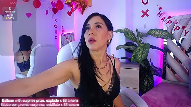 Camille jhonson online show from February 22, 2025, 10:29 am