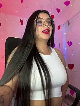 Devilsweet17 online show from February 13, 2025, 4:43 am