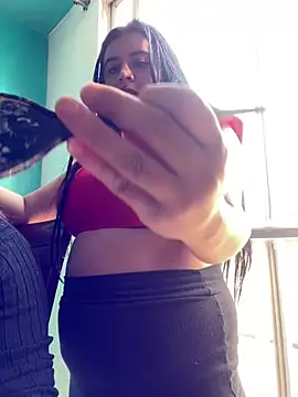 Devilsweet17 online show from February 27, 2025, 7:15 pm