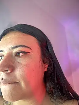 Devilsweet17 online show from September 17, 2025, 6:31 pm