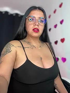 Devilsweet17 online show from February 10, 2026, 9:52 pm