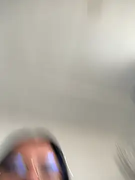 Devilsweet17 online show from April 3, 2026, 3:10 pm