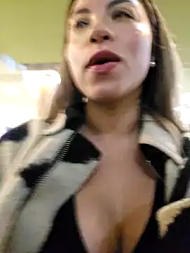 Karen San Miguel online show from February 14, 2025, 12:30 am