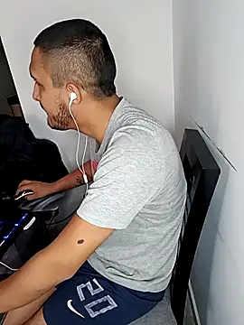 mosmar 20 online show from April 15, 2026, 10:10 pm