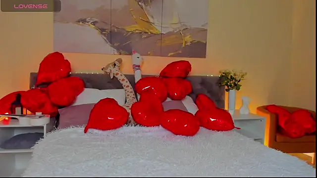 Ariella Sol online show from February 13, 2025, 1:08 am