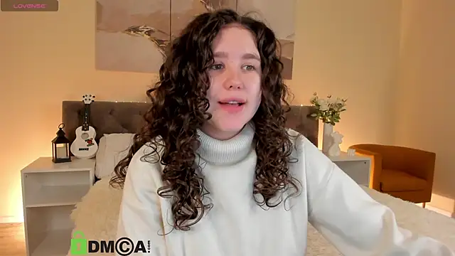 Ariella Sol online show from October 7, 2025, 1:03 am