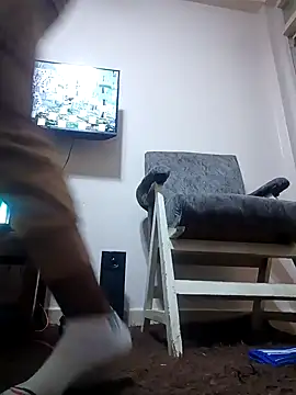 pretty-eyes23 online show from February 2, 2025, 4:54 pm