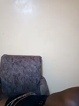 pretty-eyes23 online show from February 4, 2025, 10:21 am