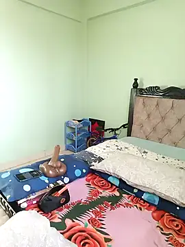 pretty-eyes23 online show from March 6, 2025, 5:03 am