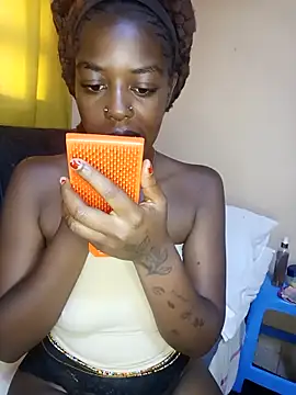 pretty-eyes23 online show from March 12, 2025, 6:18 am