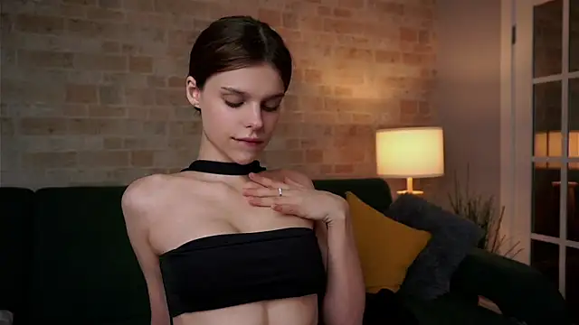 RexanneHatt online show from February 21, 2025, 4:18 am