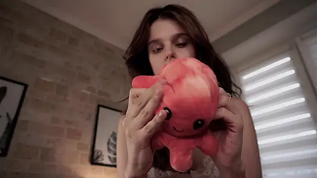 RexanneHatt online show from February 25, 2025, 1:09 am