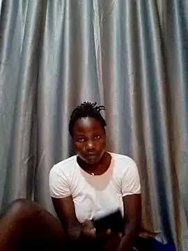 Yugibaby1 online show from January 3, 2025, 5:20 pm