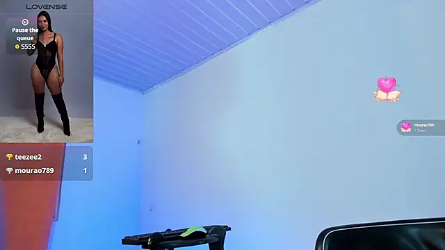 Anahi Cruz7 online show from September 10, 2025, 11:54 am