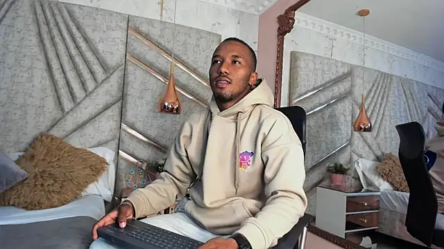 JamesParck online show from January 19, 2025, 12:39 pm