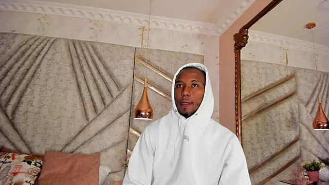 JamesParck online show from March 5, 2025, 12:22 pm