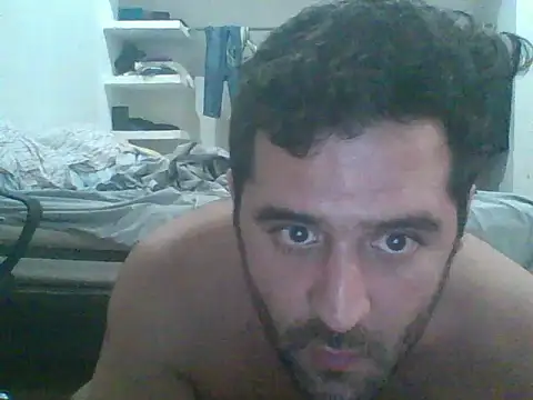 MrPatrick777 online show from September 21, 2025, 2:46 am