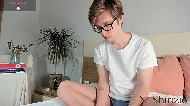 Shirizi online show from February 2, 2025, 10:57 am