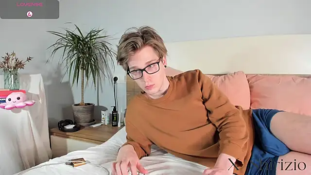 Shirizi online show from February 28, 2025, 10:28 pm