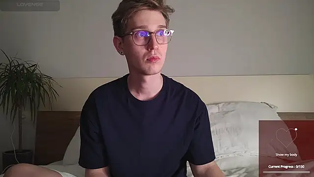 Shirizi online show from November 7, 2025, 6:30 pm