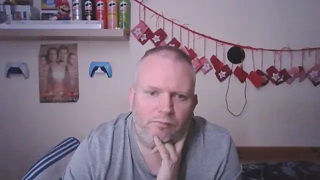 ShyBoy1982 online show from March 16, 2025, 4:30 am