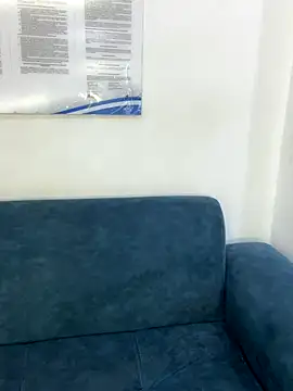 Ari Baker online show from September 17, 2025, 5:47 pm