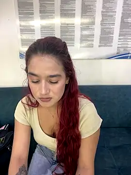 Ari Baker online show from November 5, 2025, 7:14 pm