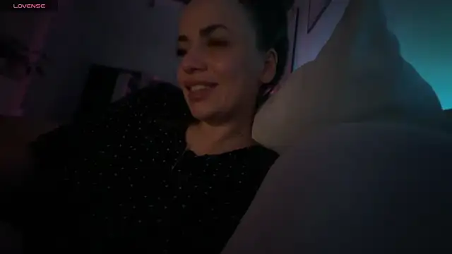 Snapshot of MyPhoenix chatting on October 23, 2025, 6:50 pm MyPhoenix online show from October 23, 2025, 6:50 pm