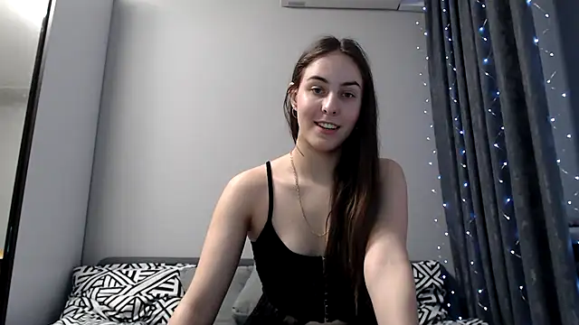 SierraSky  online show from February 8, 2025, 9:15 pm