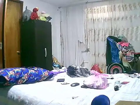 jperezofficial1 online show from September 9, 2025, 4:56 am