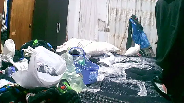 jperezofficial1 online show from September 18, 2025, 7:21 am