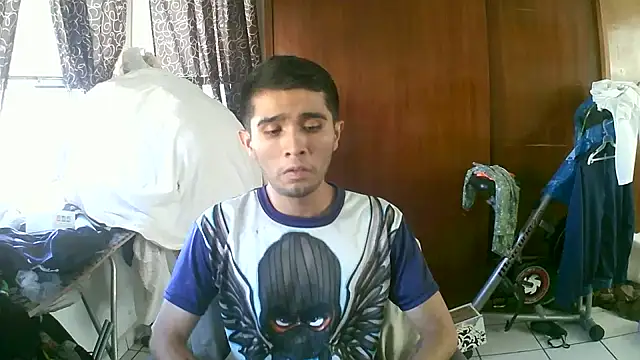 jperezofficial1 online show from October 19, 2025, 10:10 pm