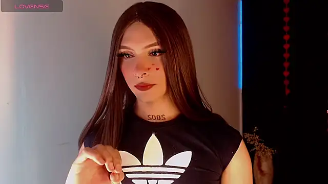 AdharaaMoon online show from February 15, 2025, 3:20 am