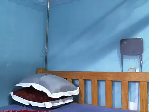 Snapshot of cocolicky chatting on September 29, 2025, 1:49 pm cocolicky online show from September 29, 2025, 1:49 pm