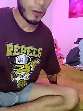 Leslly  online show from December 27, 2024, 2:22 pm