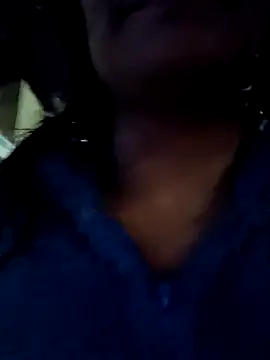 Leslly  online show from January 4, 2025, 9:32 am