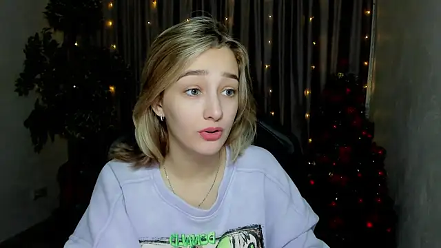 Snapshot of Sinty_Noria chatting on December 26, 2024, 1:07 am Sinty Noria online show from December 26, 2024, 1:07 am
