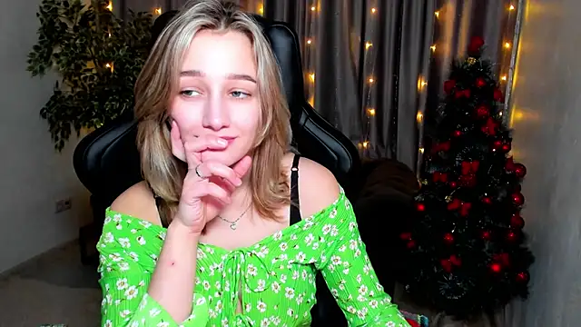 Snapshot of Sinty_Noria chatting on December 27, 2024, 7:18 am Sinty Noria online show from December 27, 2024, 7:18 am