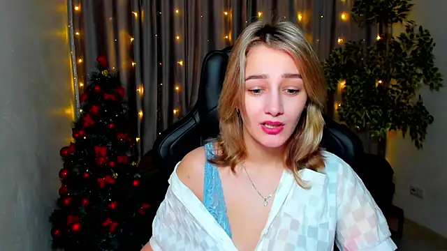 Snapshot of Sinty_Noria chatting on December 29, 2024, 5:10 am Sinty Noria online show from December 29, 2024, 5:10 am