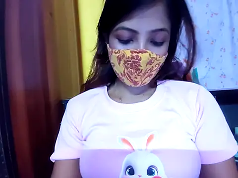 cutesoma2 online show from October 28, 2025, 5:59 pm