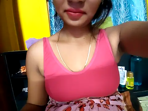 cutesoma2 online show from April 8, 2026, 6:41 pm