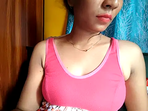 cutesoma2 online show from May 21, 2026, 9:49 am